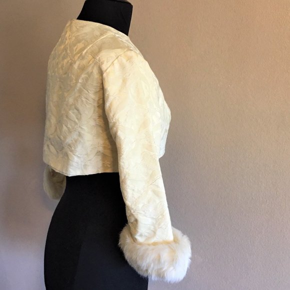 VINTAGE Bolero Jacket with Fur Cuffs - Picture 3 of 10